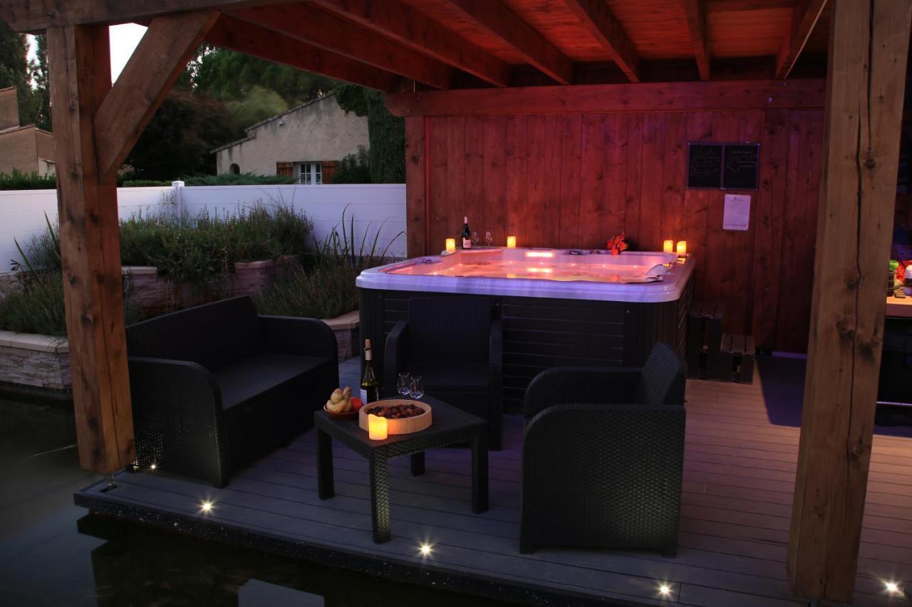 Chalet Mont Ventoux Et Chalet Vip Camaret-sur-Aigues Eksteriør bilde